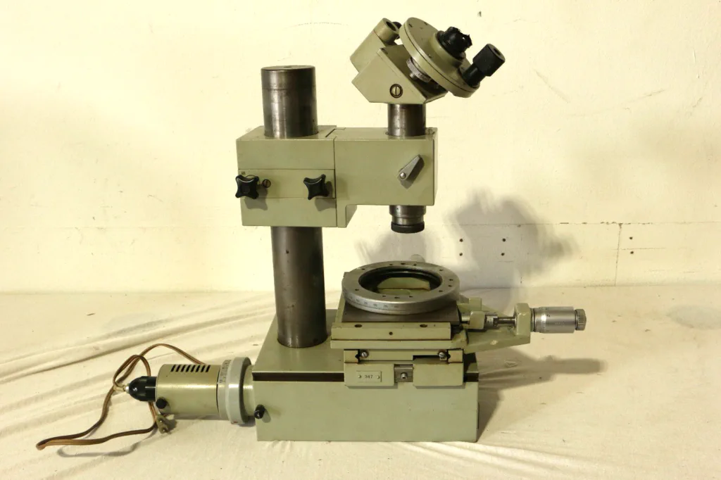 Side view of a small Zeiss toolmaker's microscope